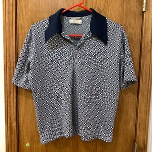 Cool vintage, retro collared top with geometric pattern, medium
